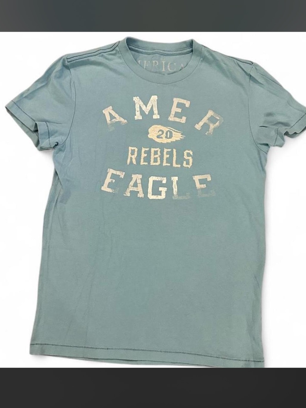 American Eagle Outfitters Menβs Seafoam Green Graphic Tee